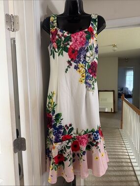 VENUS White Floral Midi Dress with Pink Hemline